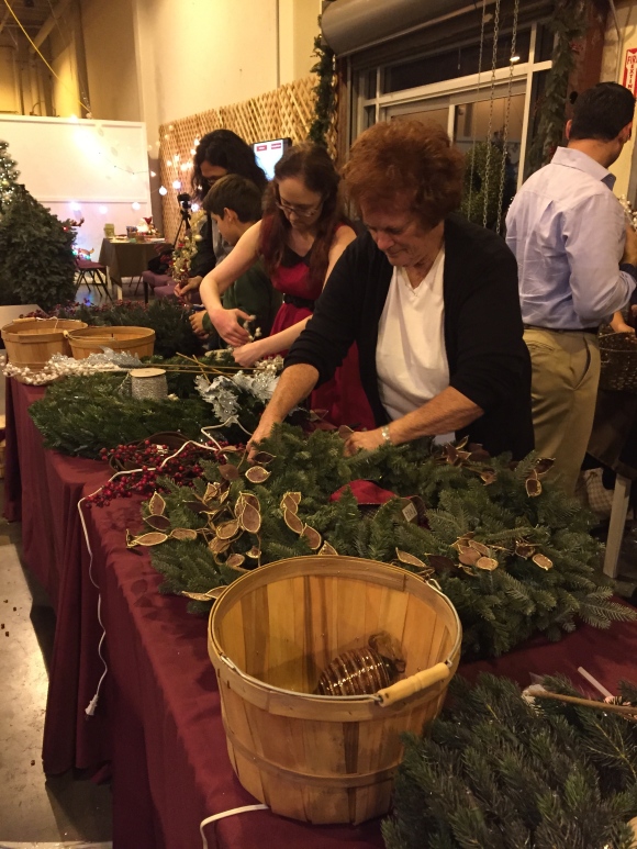 Balsam Hill Wreath Competition