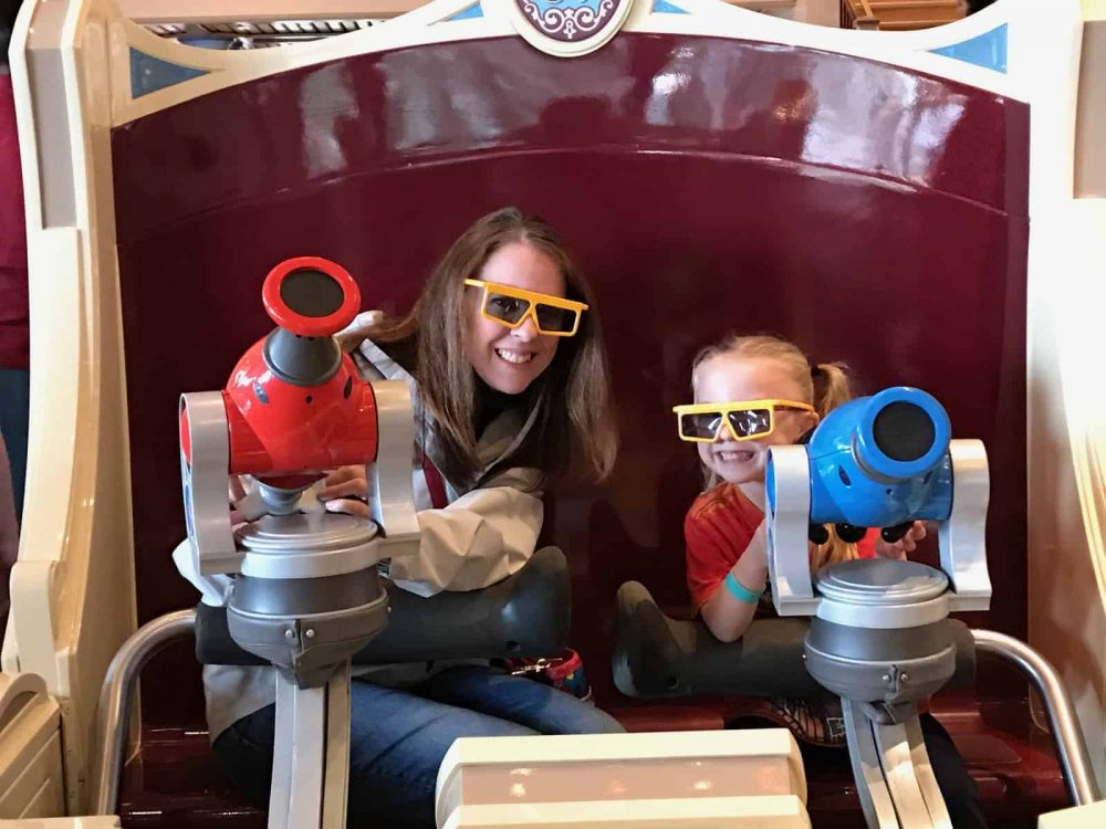 Riding Toy Story Mania with my preschooler at Disneyland. #DisneyKid