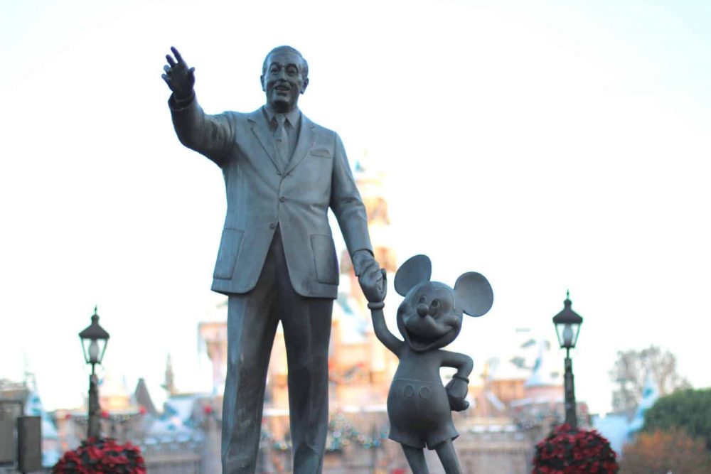 Walt and Mickey at Disneyland. There are so many great mom bloggers out there sharing their Disneyland stories.