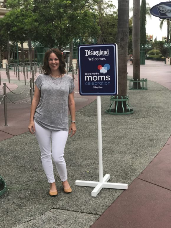 Disney Social Media Moms: On The Road