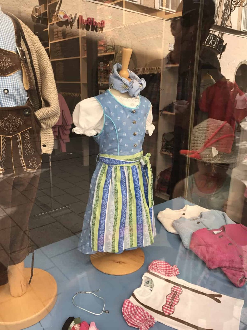 Bavarian dresses in Salzburg