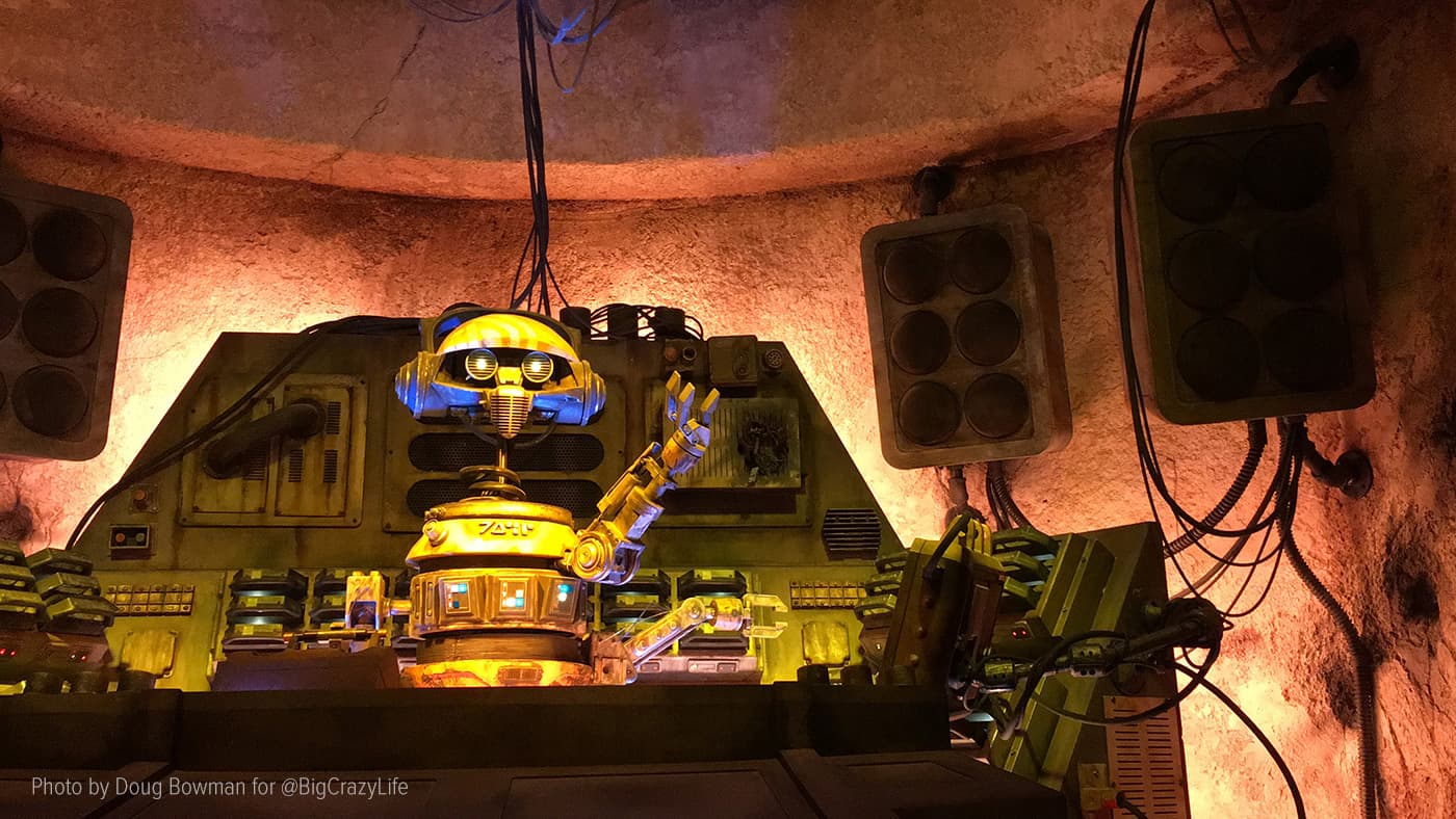 An animatronic DJ R-3X spins tunes at Oga's