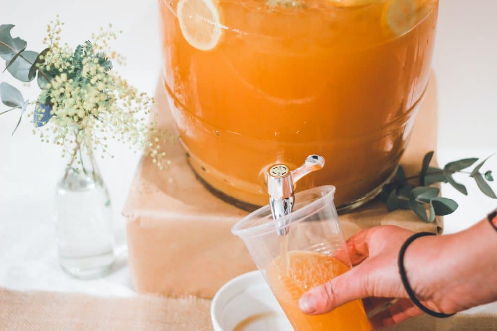 pool side drinks in plastic