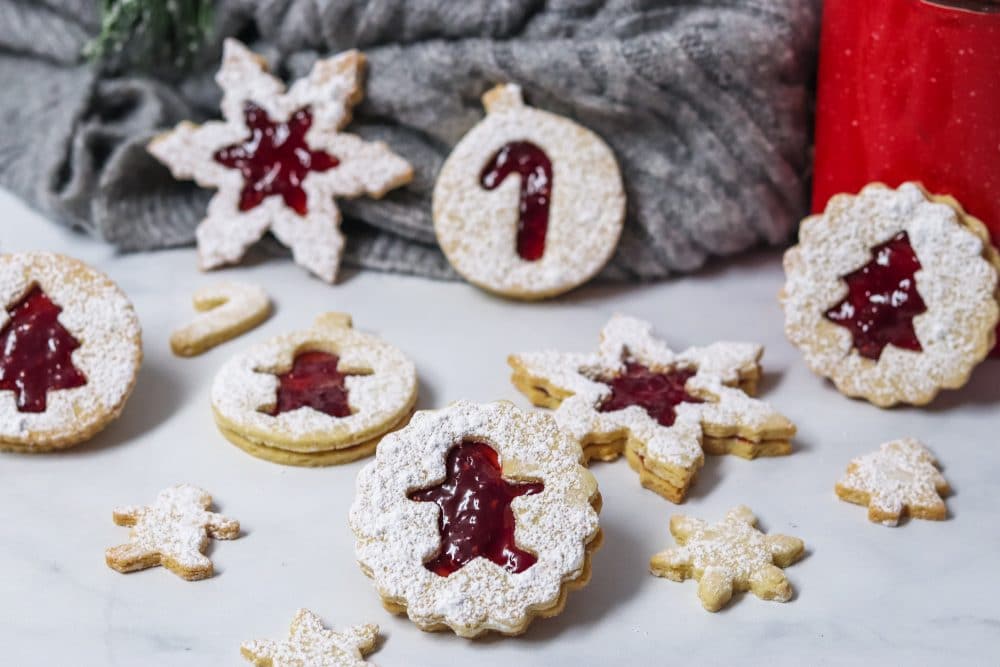 Linzer Cookies